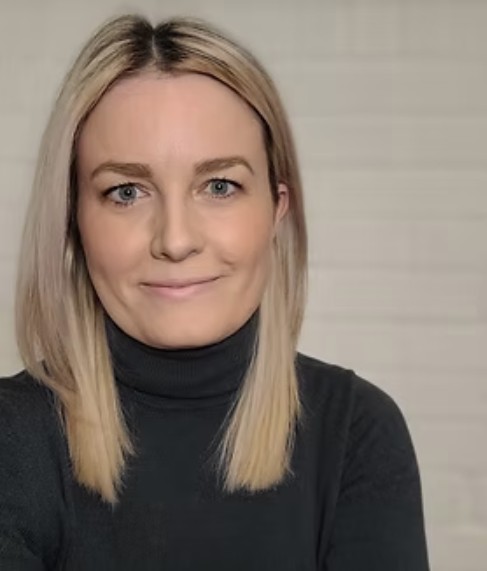Crystal Van Den Bussche, MSW, RSW — Registered Social Worker and Psychotherapist